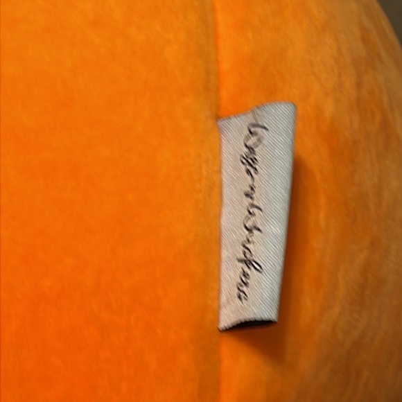 Pumpkin Shape Pet Bed Nesting Cave Plush - Picture 6 of 6